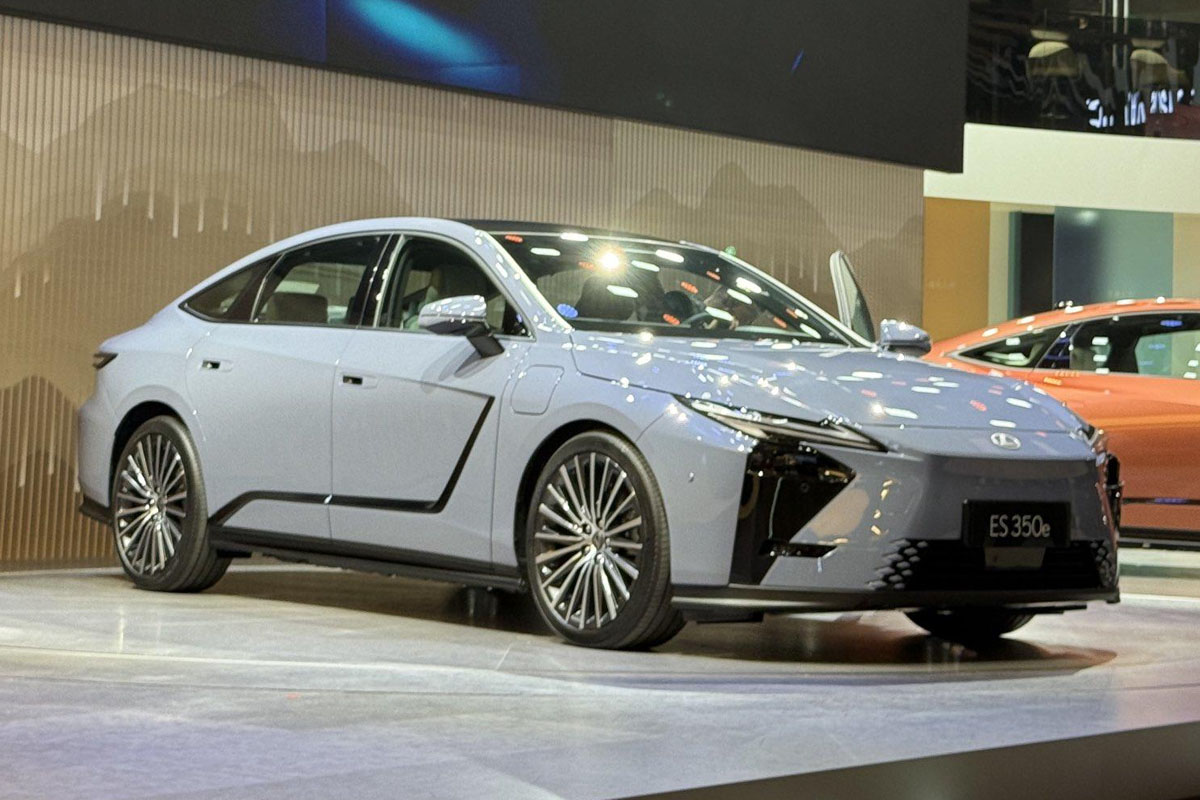 جذابترین خودروهای برقی نمایشگاه شانگهای ۲۰۲۵ 5 خودروهای برقی نمایشگاه شانگهای ۲۰۲۵