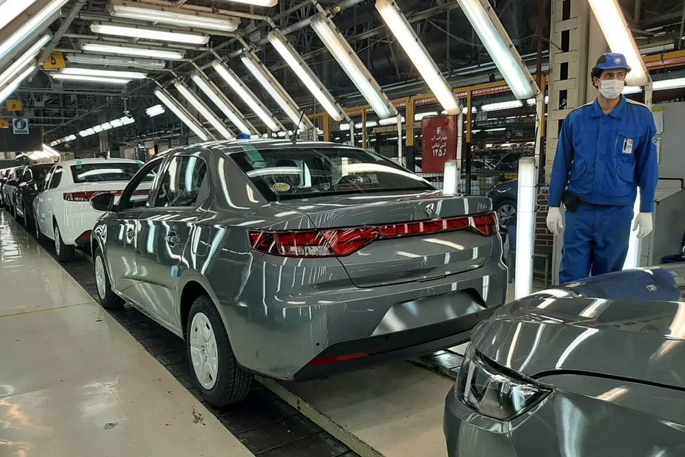 جدال ایران خودرو با صمت و سازمان حمایت بر سر چیست؟ 2 جدال ایران خودرو با صمت