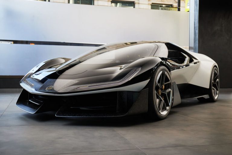 جذابترین خودروهای نمایشگاه شانگهای ۲۰۲۵