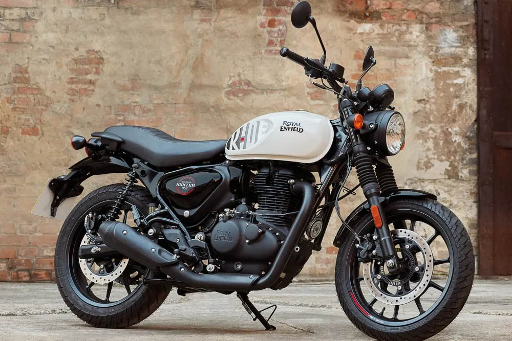 بهترین موتورسیکلت ها برای بانوان و افراد قدکوتاه در سال ۲۰۲۵ 2 بهترین موتورسیکلت ها برای بانوان