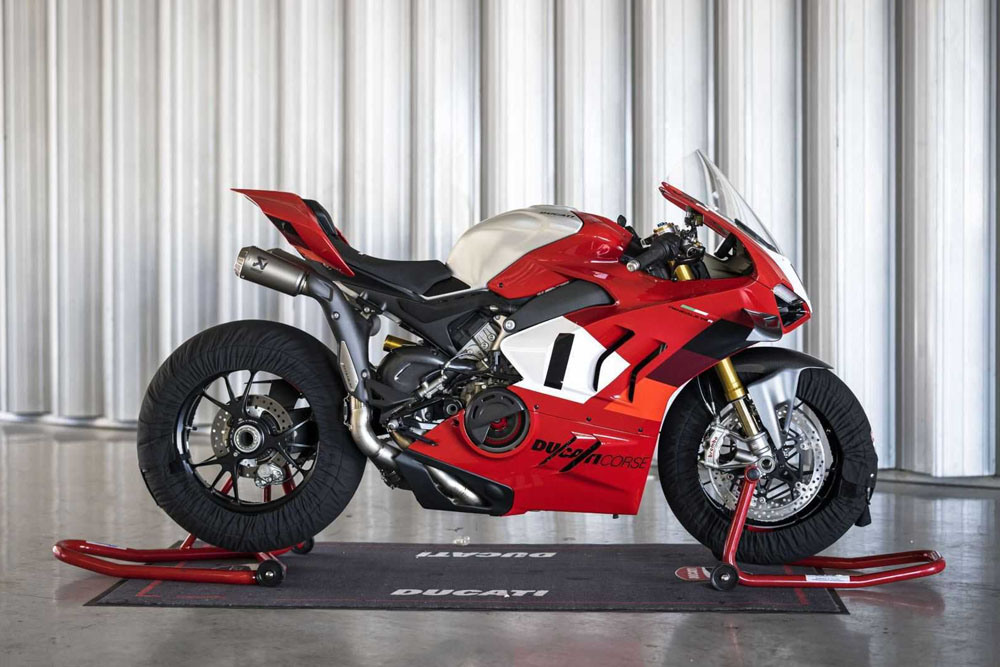 سریع ترین موتورسیکلت های جهان ۲۰۲۵ 2 سریع ترین موتورسیکلت های جهان ۲۰۲۵