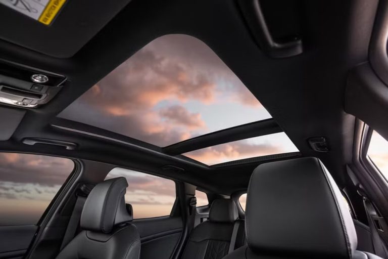 معرفی بهترین خودروهای جهان با سانروف پانورما در سال ۲۰۲۵