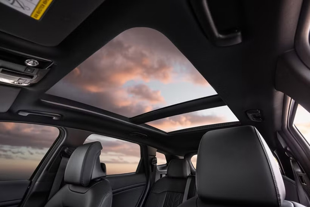 بهترین خودروهای جهان با سانروف