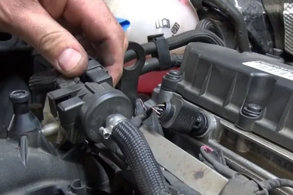 خرابی شیر برقی کنیستر در خودرو، علائم و راهکارهای پیشگیری 3 خرابی شیر برقی کنیستر