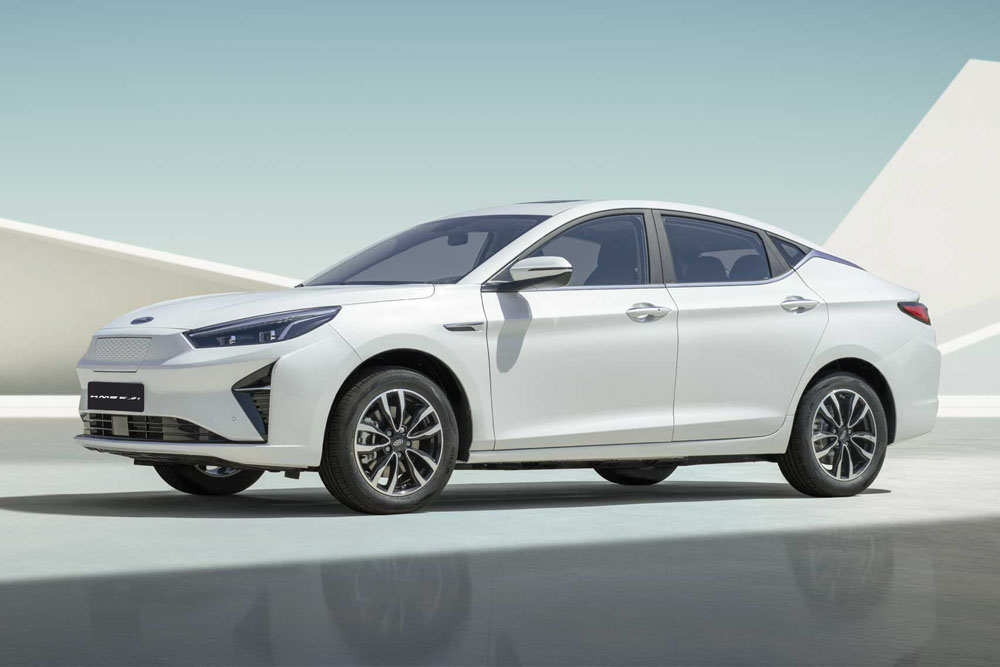 ساعات پایانی فروش محصولات کرمان موتور ویژه مرداد ۱۴۰۴ 4 فروش محصولات کرمان موتور ویژه مرداد ۱۴۰۴