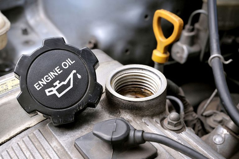 بخار روغن موتور به چه دلایلی اتفاق میافتد؟