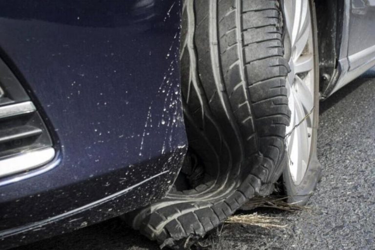 ترکیدن لاستیک خودرو؛ دلایل و راه‌های پیشگیری از آن