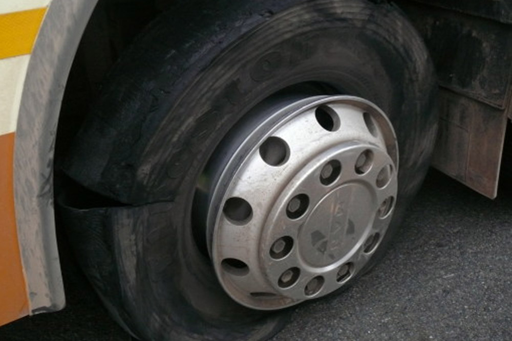 ترکیدن لاستیک