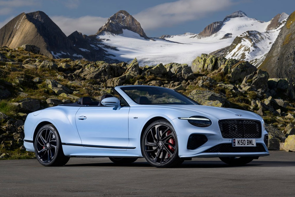 بهترین کانورتیبل های چهارنفره ۲۰۲۵ 6 بهترین کانورتیبل های چهارنفره ۲۰۲۵