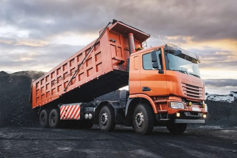 فرق کامیون باری با کمپرسی چیست؟