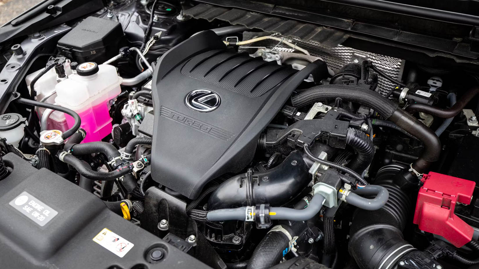 تنوع پیشرانه های لکسوس NX یک استراتژی موفق برای فروش 1 پیشرانه های لکسوس NX