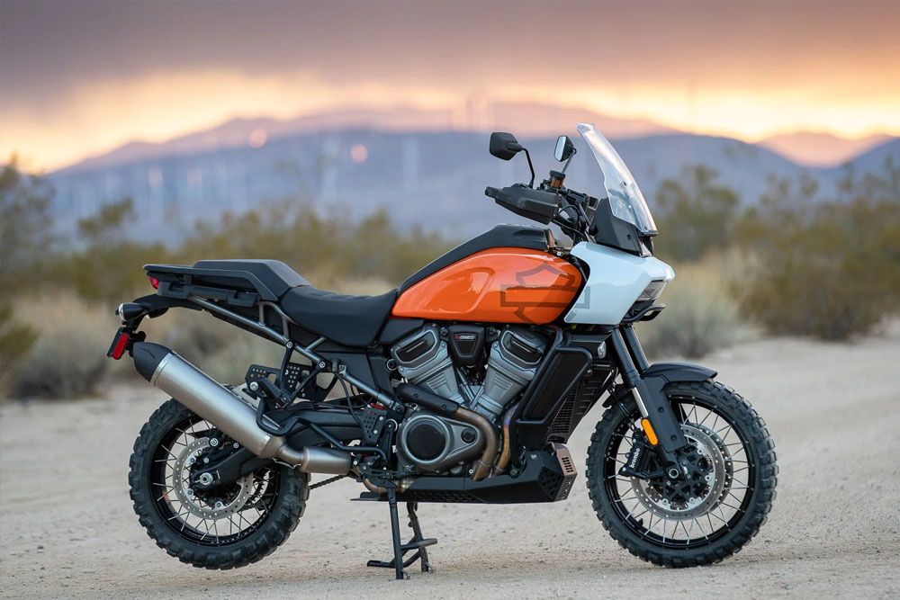 بهترین موتورسیکلت های ادونچر ۲۰۲۵ که حاکم مطلق جادهها هستند 5 بهترین موتورسیکلت های ادونچر ۲۰۲۵
