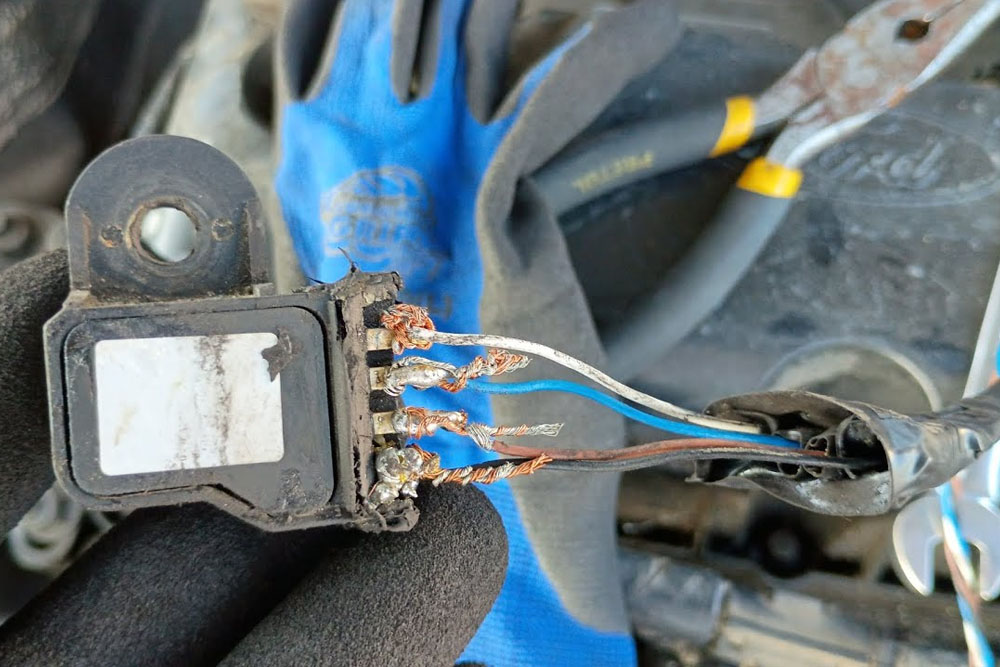 کپ کردن ماشین چیست و چه دلیلی دارد؟ 2 کپ کردن ماشین