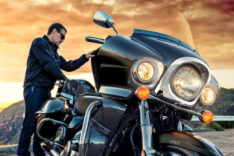 کاوازاکی ولکان ۱۷۰۰ وویجر ؛ رقیب ارزانقیمت هوندا گلدوینگ