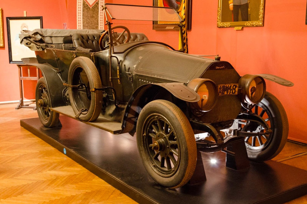 بدنام ترین خودروهای تمام دوران و ماجرای آنها 4 بدنام ترین خودروهای تمام دوران