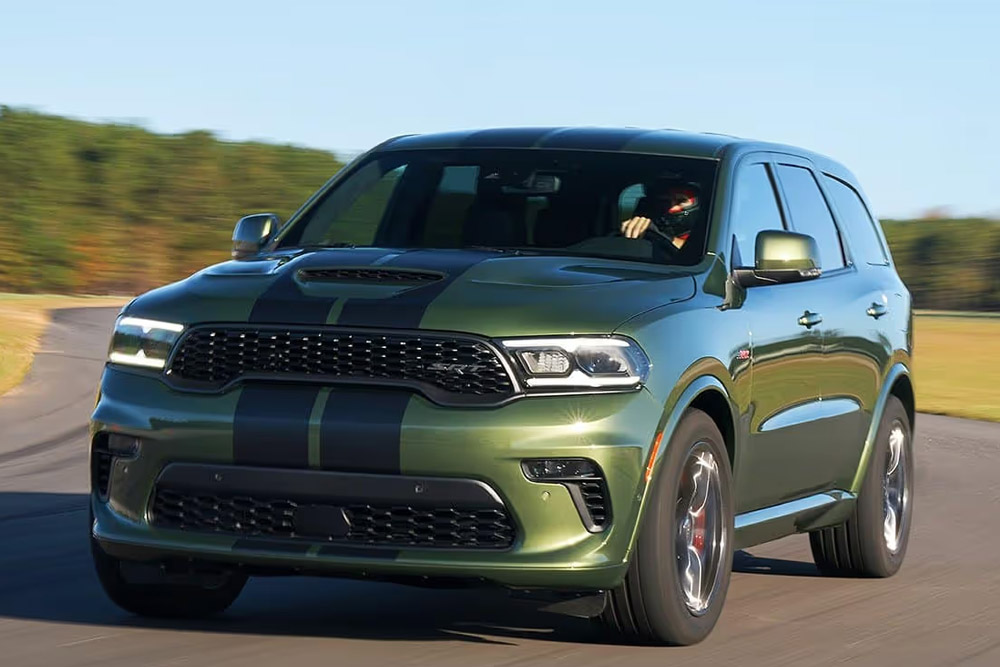 خودروهای آمریکایی با هزینه نگهداری بالا که جیب خریداران را خالی میکنند 6 خودروهای آمریکایی با هزینه نگهداری بالا