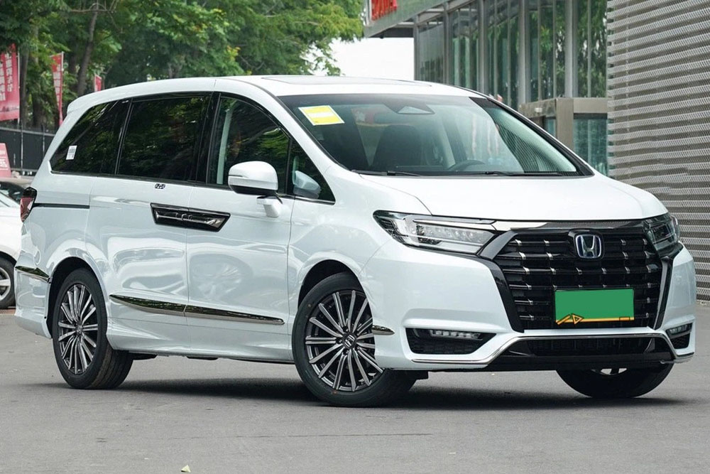 هوندا الیژن محصولی لوکستر از لکسوس ولی غیرآکورا 1 هوندا الیژن