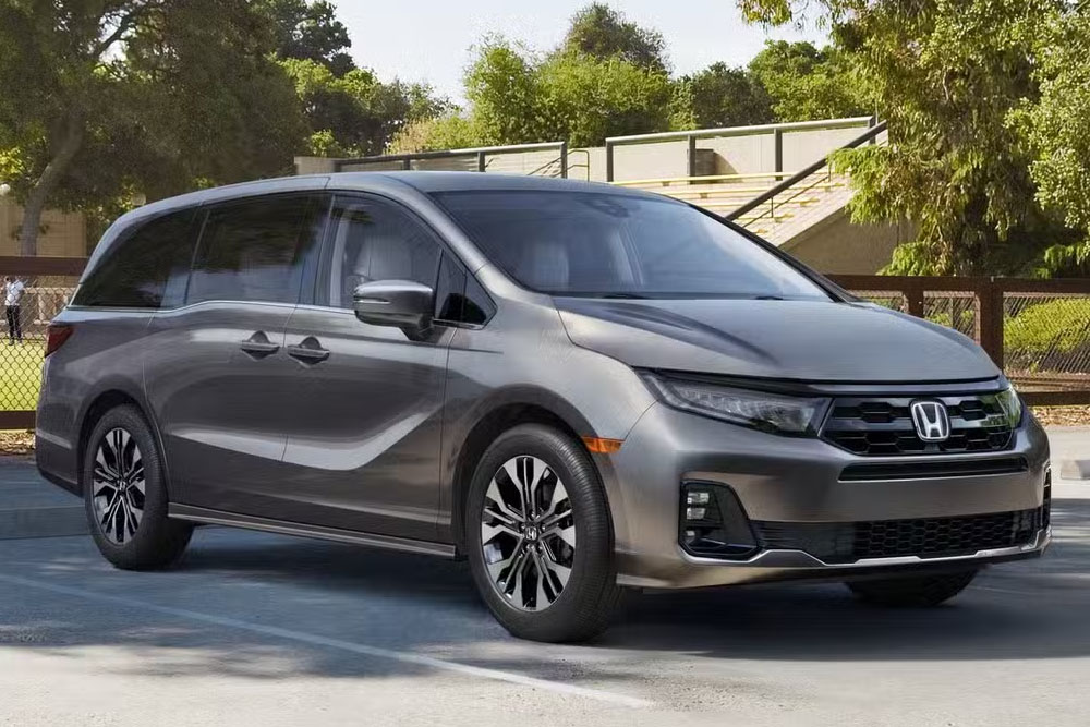 هوندا الیژن محصولی لوکستر از لکسوس ولی غیرآکورا 3 هوندا الیژن