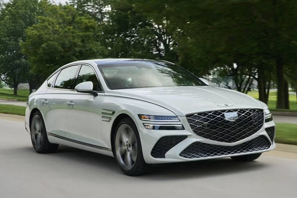 بهترین سدان های شش سیلندر ۲۰۲۵ 5 بهترین سدان های شش سیلندر ۲۰۲۵