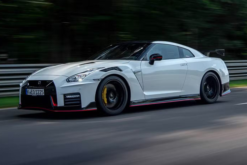 خودروهای ژاپنی بهتر از کوروت C8