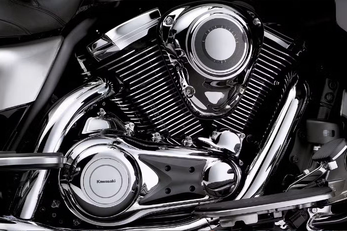 کاوازاکی ولکان ۱۷۰۰ وویجر ؛ رقیب ارزانقیمت هوندا گلدوینگ 4 کاوازاکی ولکان ۱۷۰۰ وویجر