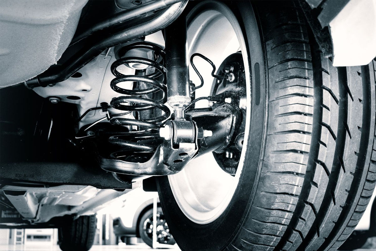 صدای غیرعادی کمک فنر ماشین