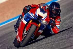 هوندا CBR1000RR-R SP