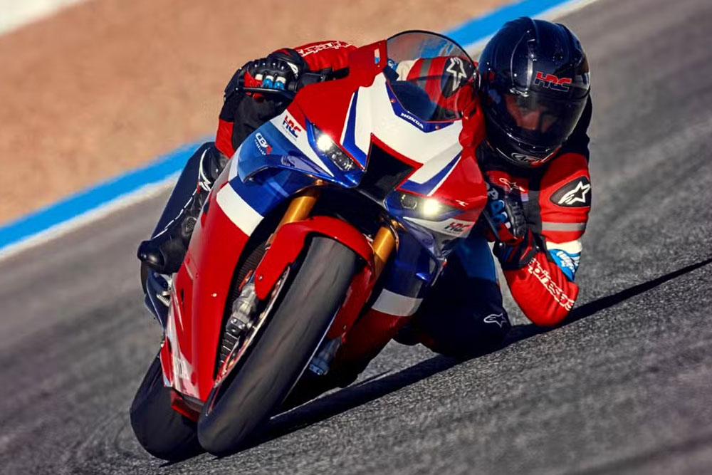 هوندا CBR1000RR-R SP