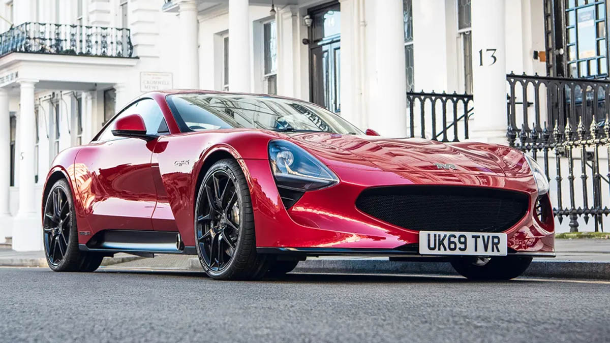 معرفی بهترین خودروهای اروپایی با موتور آمریکایی 10 خودروهای اروپایی با موتور آمریکایی