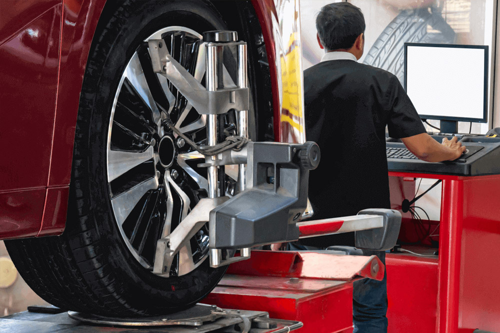 صدای چرخ ماشین