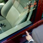 جا ماندن سوئیچ در ماشین