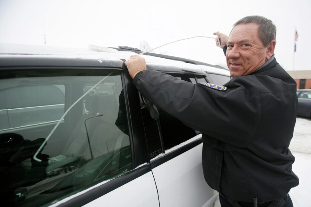 جا ماندن سوئیچ در ماشین