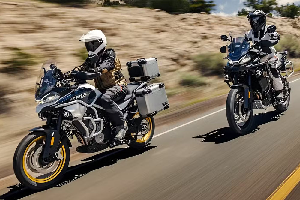 موتورسیکلت چینی با ارائه بهترین توازن میان قیمت و کیفیت سواری 4 سی اف موتو ایبکس ۸۰۰