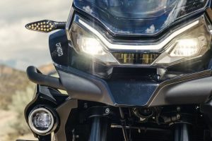 سی اف موتو ایبکس ۸۰۰