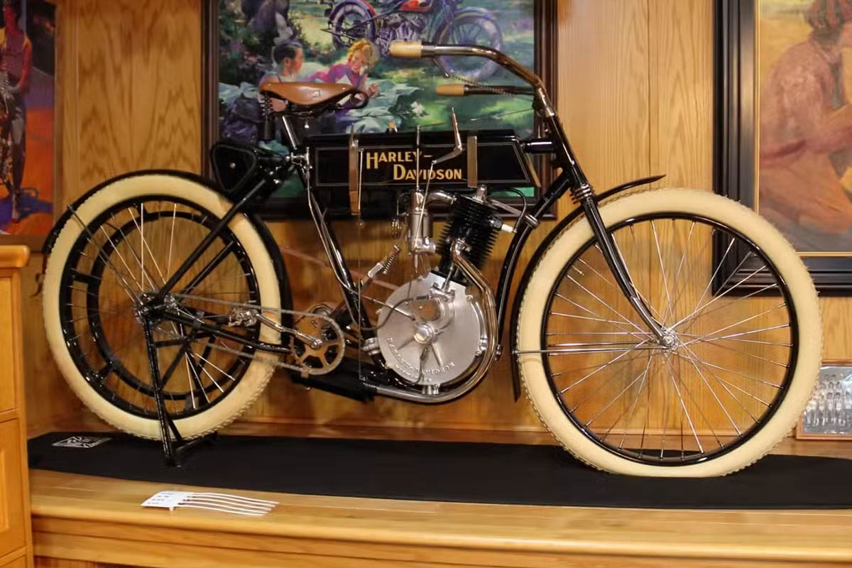 هارلی دیویدسون مدل ۱